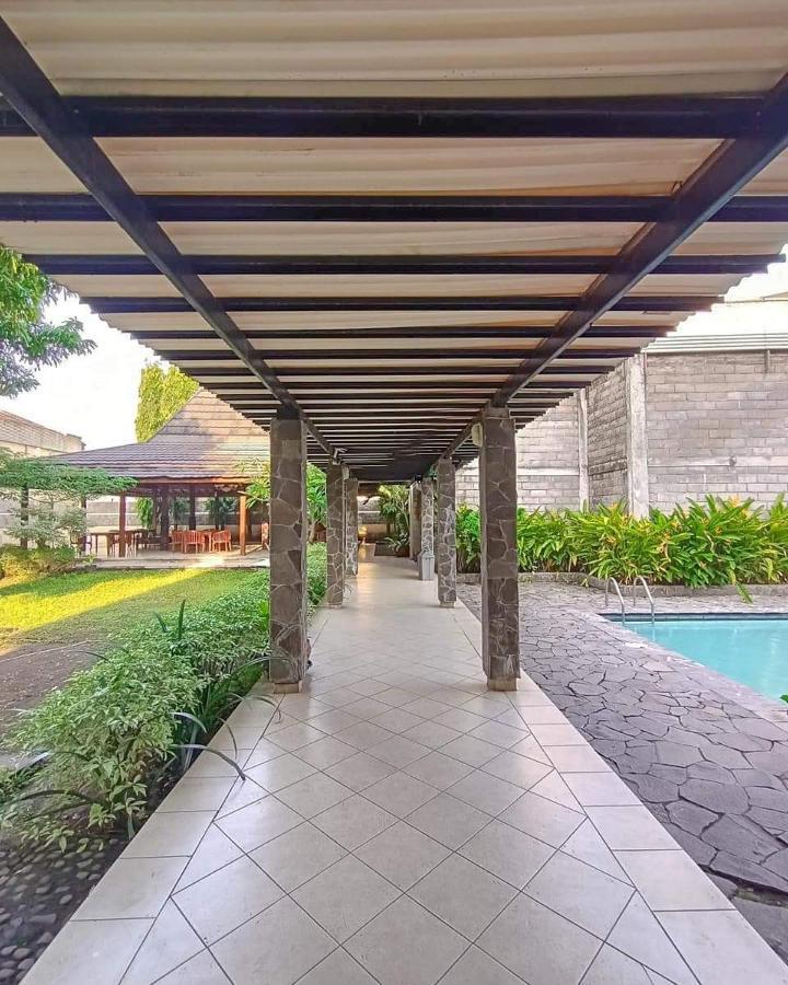Guest House Teras Solo Syariah 外观 照片