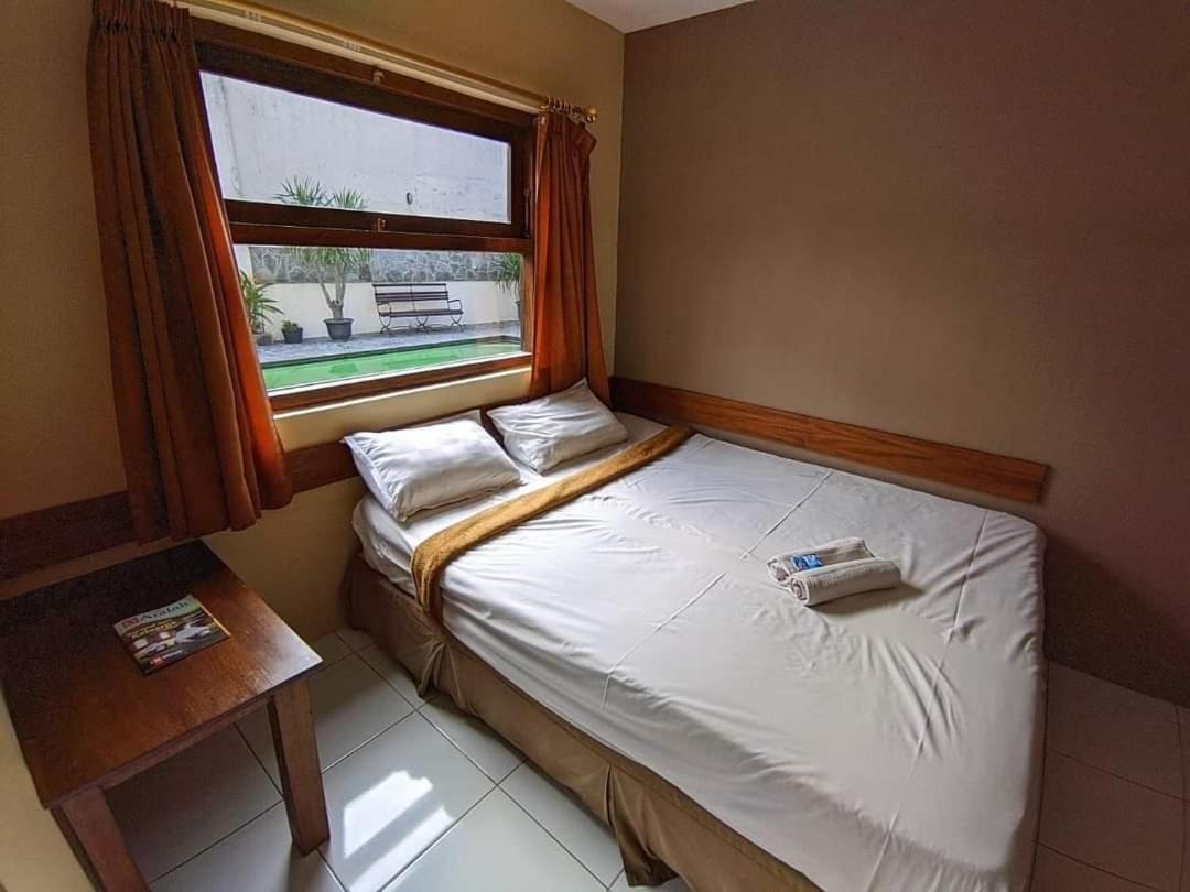 Guest House Teras Solo Syariah 外观 照片